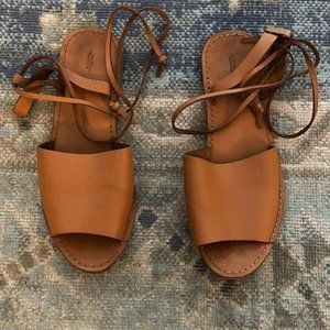Zara trafaluc brown leather sandals